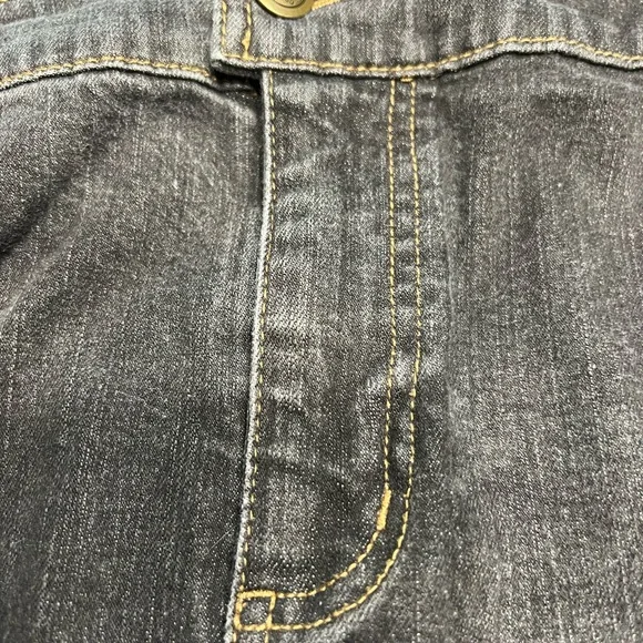 Woolrich Vintage Black Denim Skirt Women's Size 16 EUC - Picture 4 of 7